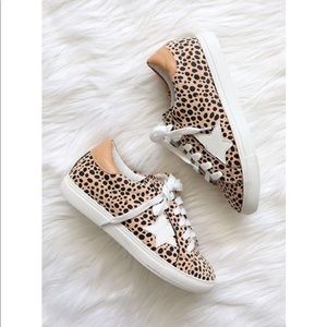 Leopard Star Sneakers